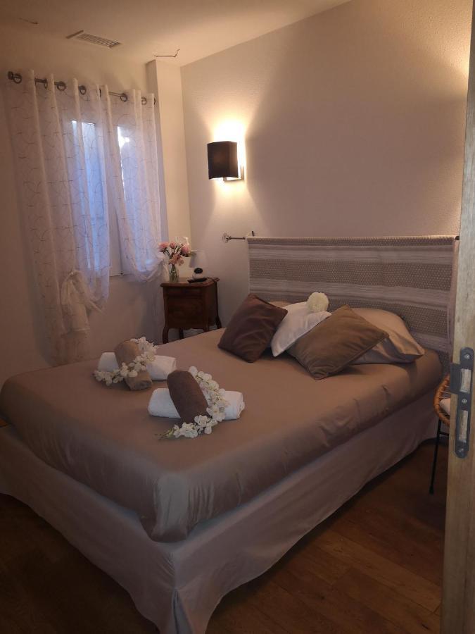 Auberge De L Helvie Chez Coco & Ricou Valvigneres Exterior foto